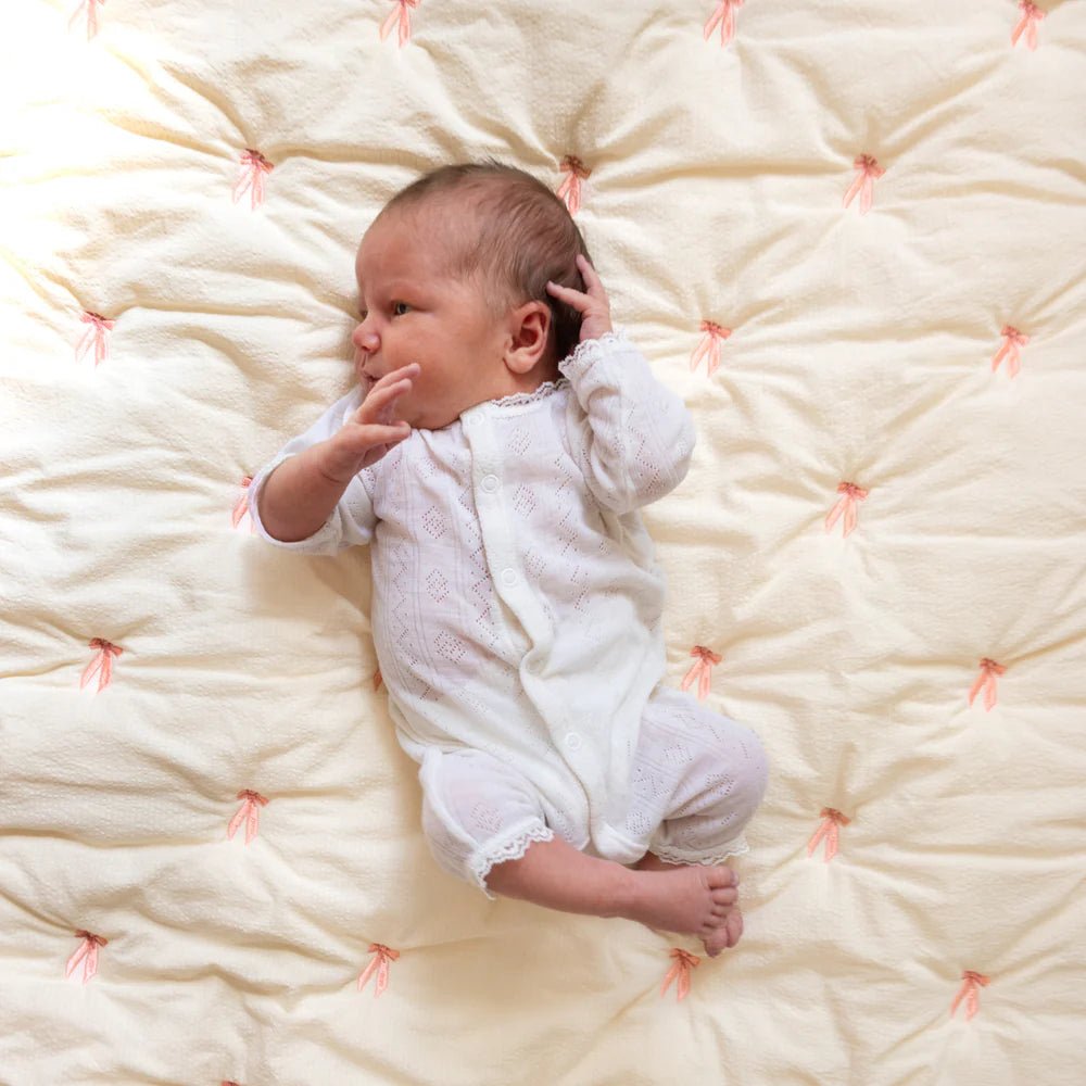 CAM CAM-Couverture Brodée Pour Enfants - Ocs - Noeuds