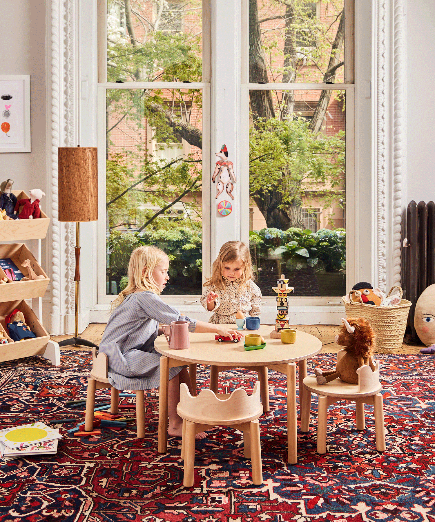OEUF NYC-Table Moss | Bois clair