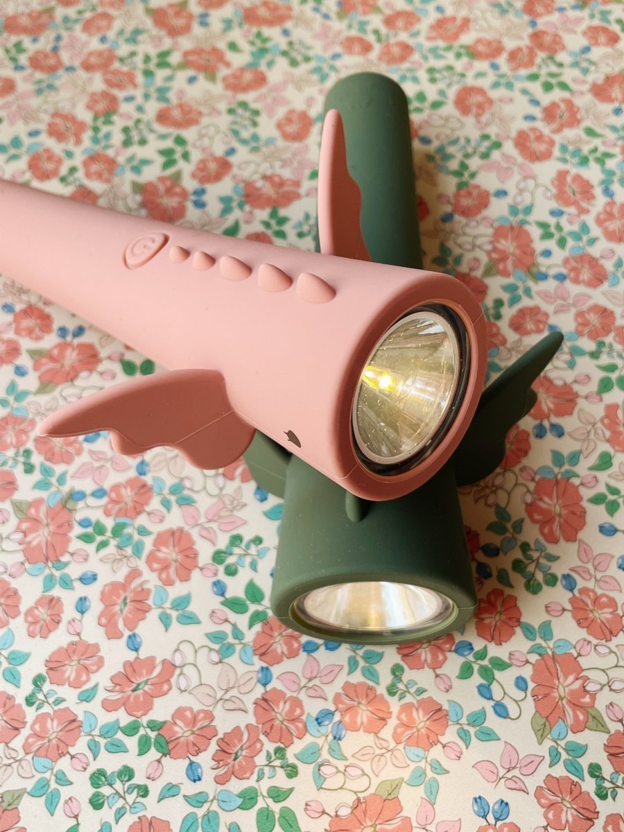 KONGES SLØJD-Lampe de Poche Dragon - Framboise