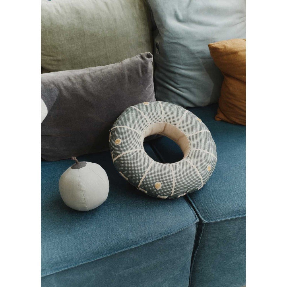 LORENA CANALS-Coussin Ovni Interactif
