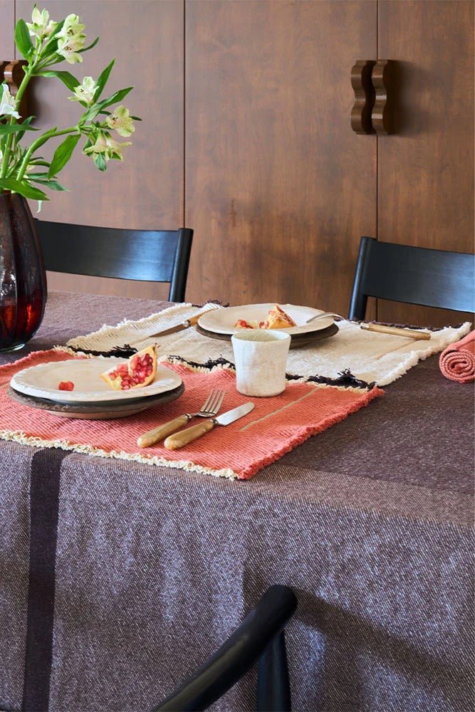 LORENA CANALS-Nappe Vertical Coffebean 170 X 250 Cm