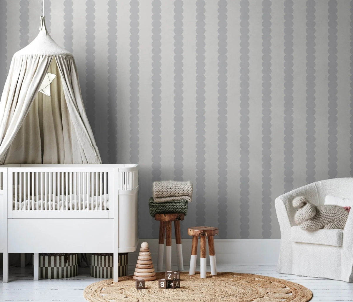 MUNKS & ME-Papier Peint Panoramique Pour Enfants - À Rayures Festonnées Gris