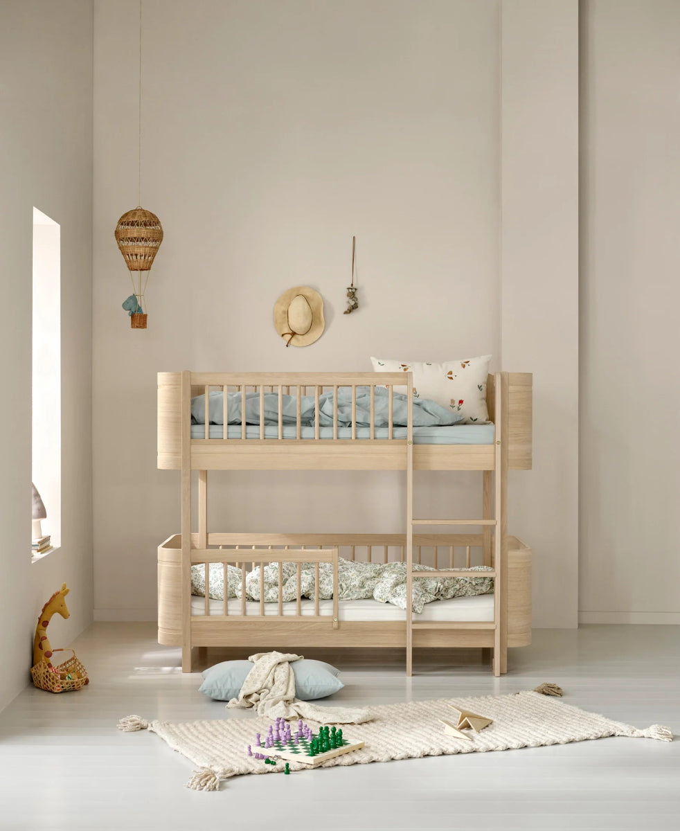 OLIVER FURNITURE-041782 - Kit De Conversion - Lit Bébé Évolutif Mini+, Avec Kit Junior Inclus - En Lit Superposé Mi-haut, Chêne