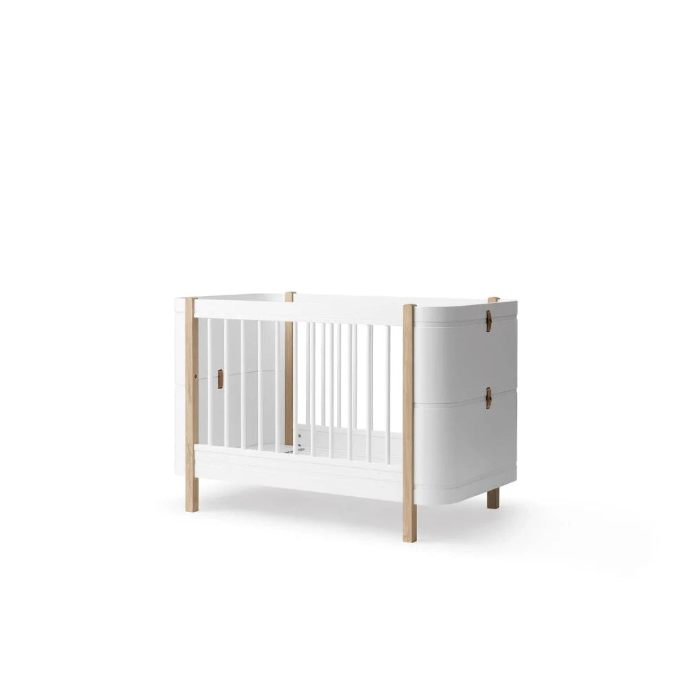 OLIVER FURNITURE-Lit Bébé Évolutif Wood Mini+, Blanc/Chêne