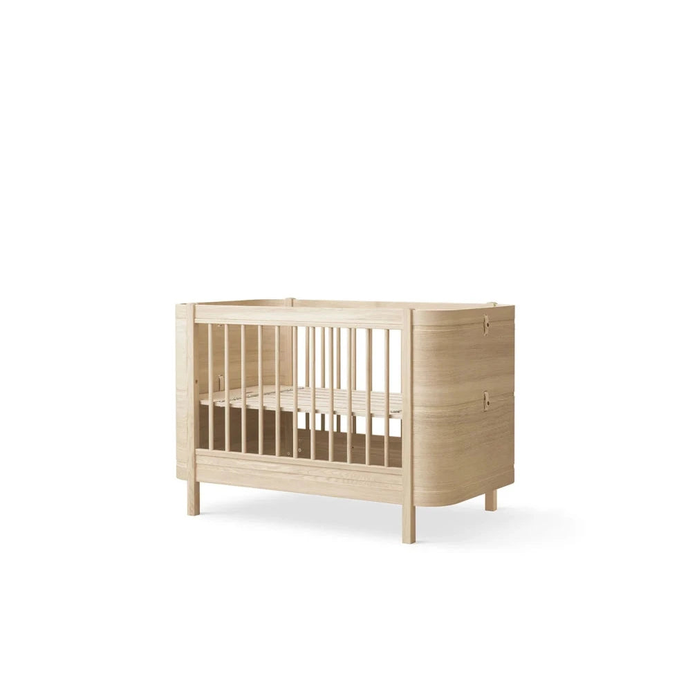 OLIVER FURNITURE-Lit Bébé Évolutif Wood Mini+, Chêne