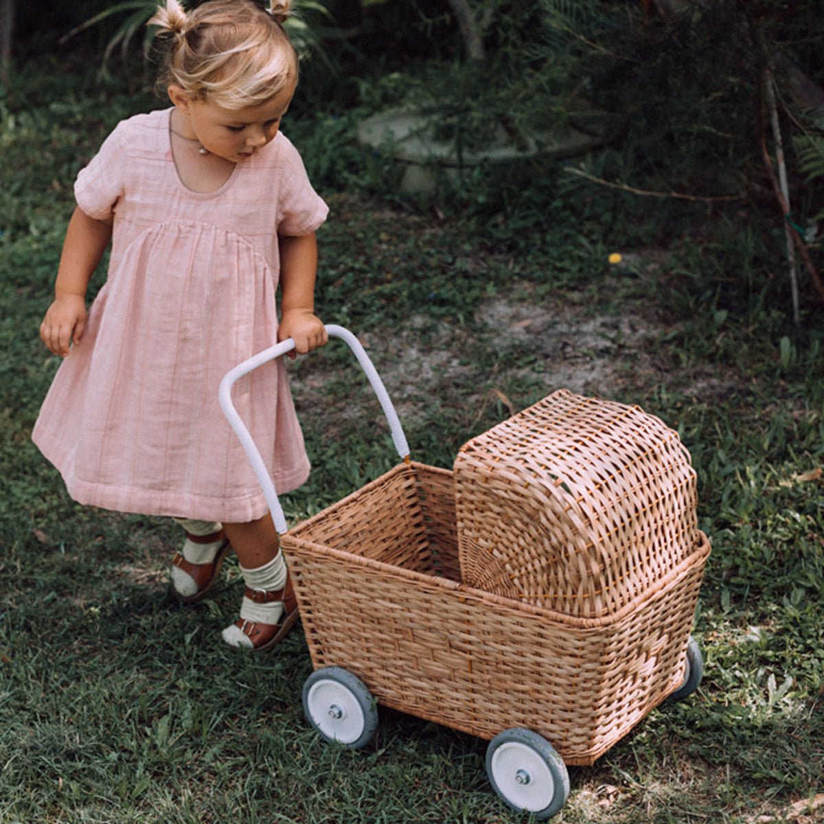 OLLI ELLA-Landau Chariot Poupées Strolley en Rotin - Naturel