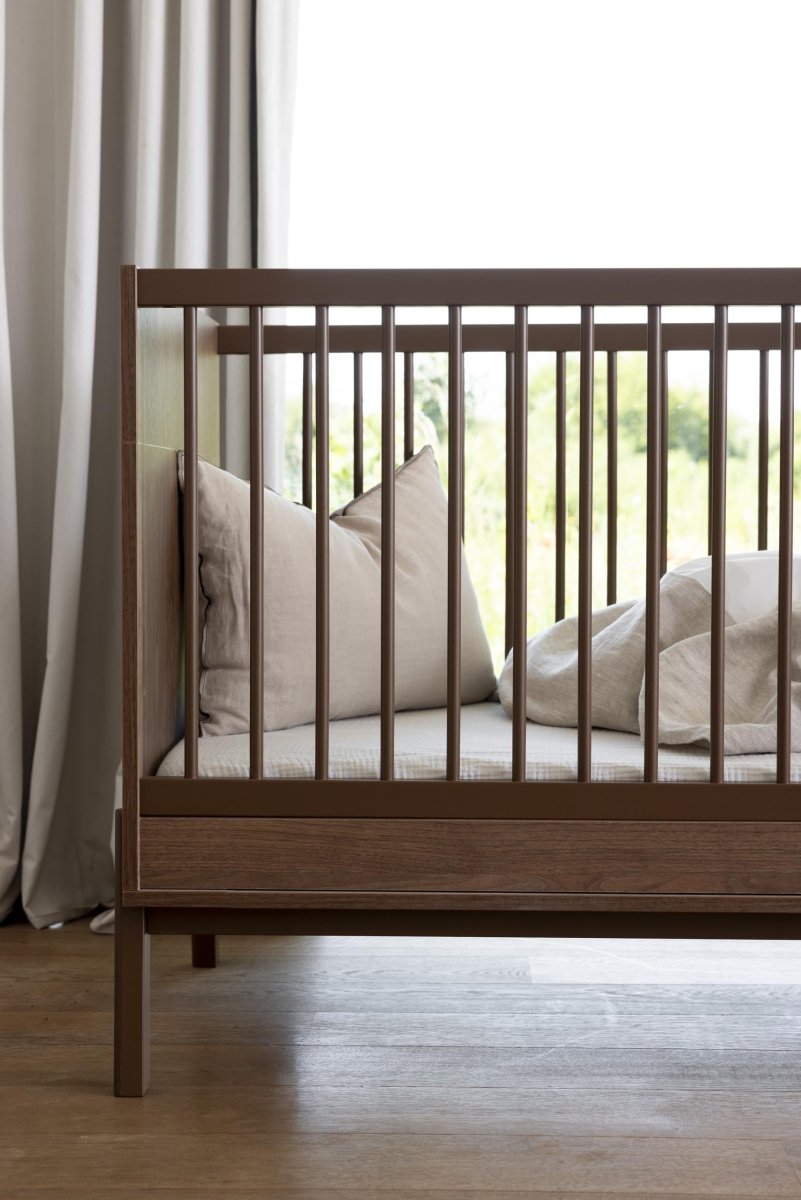 QUAX-Lit Bébé Évolutif ASHI 70 x 140 cm - Chataignier