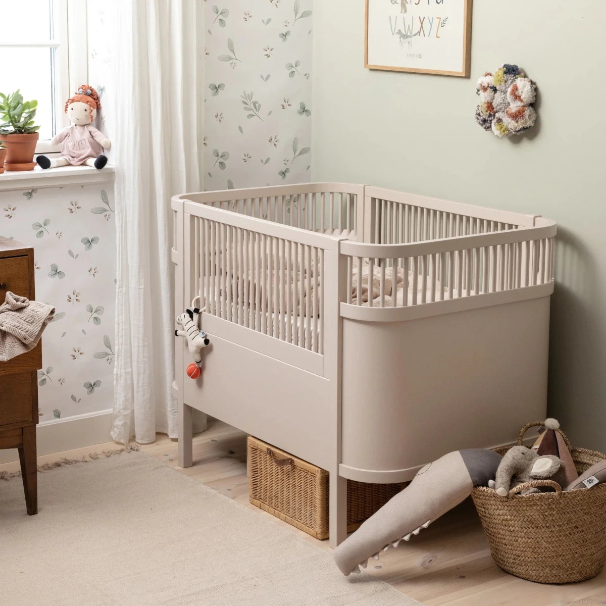 SEBRA-Lit Bébé évolutif Sebra en Bois 70x110 cm - Rose