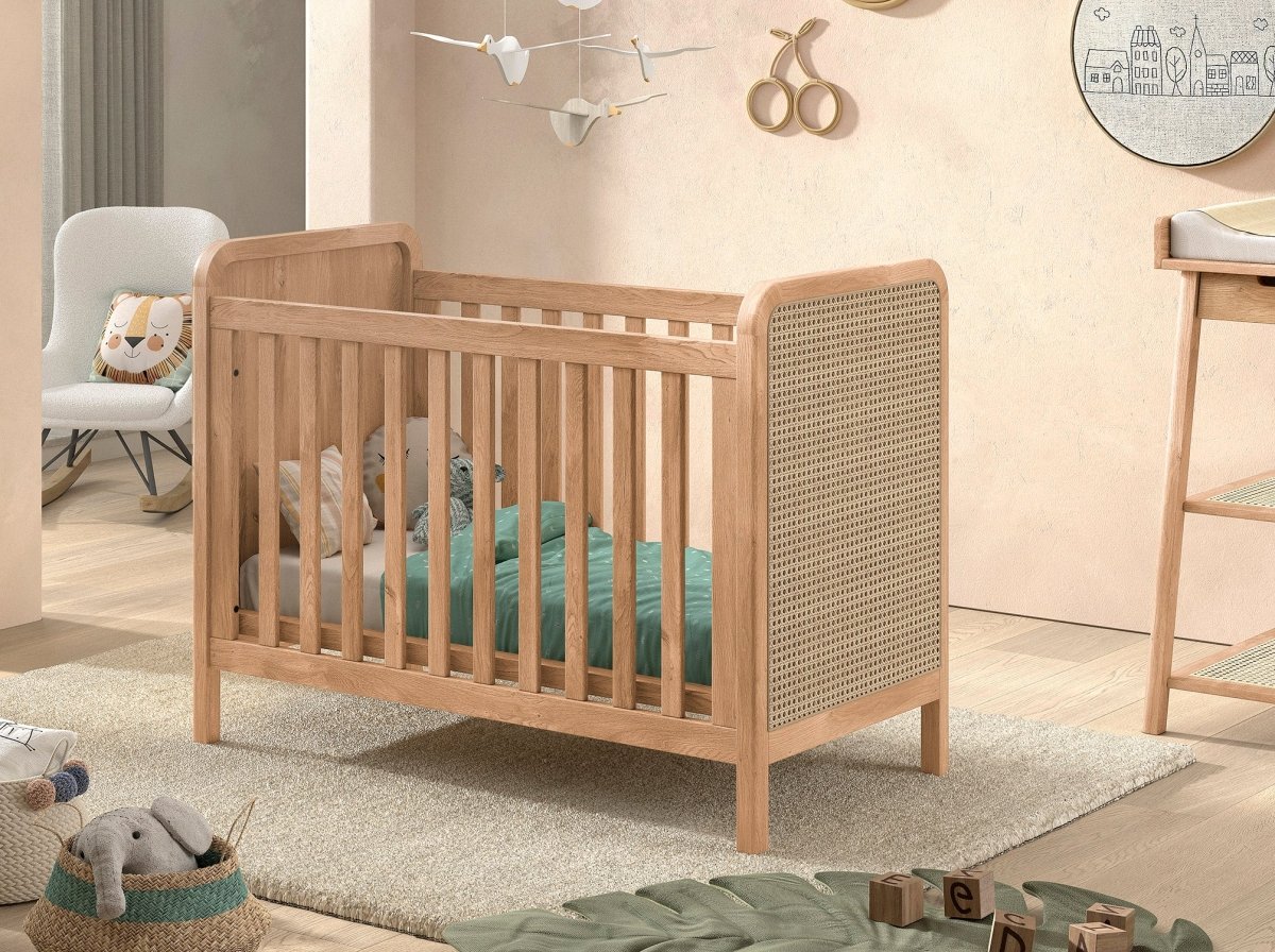 VIPACK-Lit Bébé Woods – 60 x 120 Cm – En Chêne Et Rotin