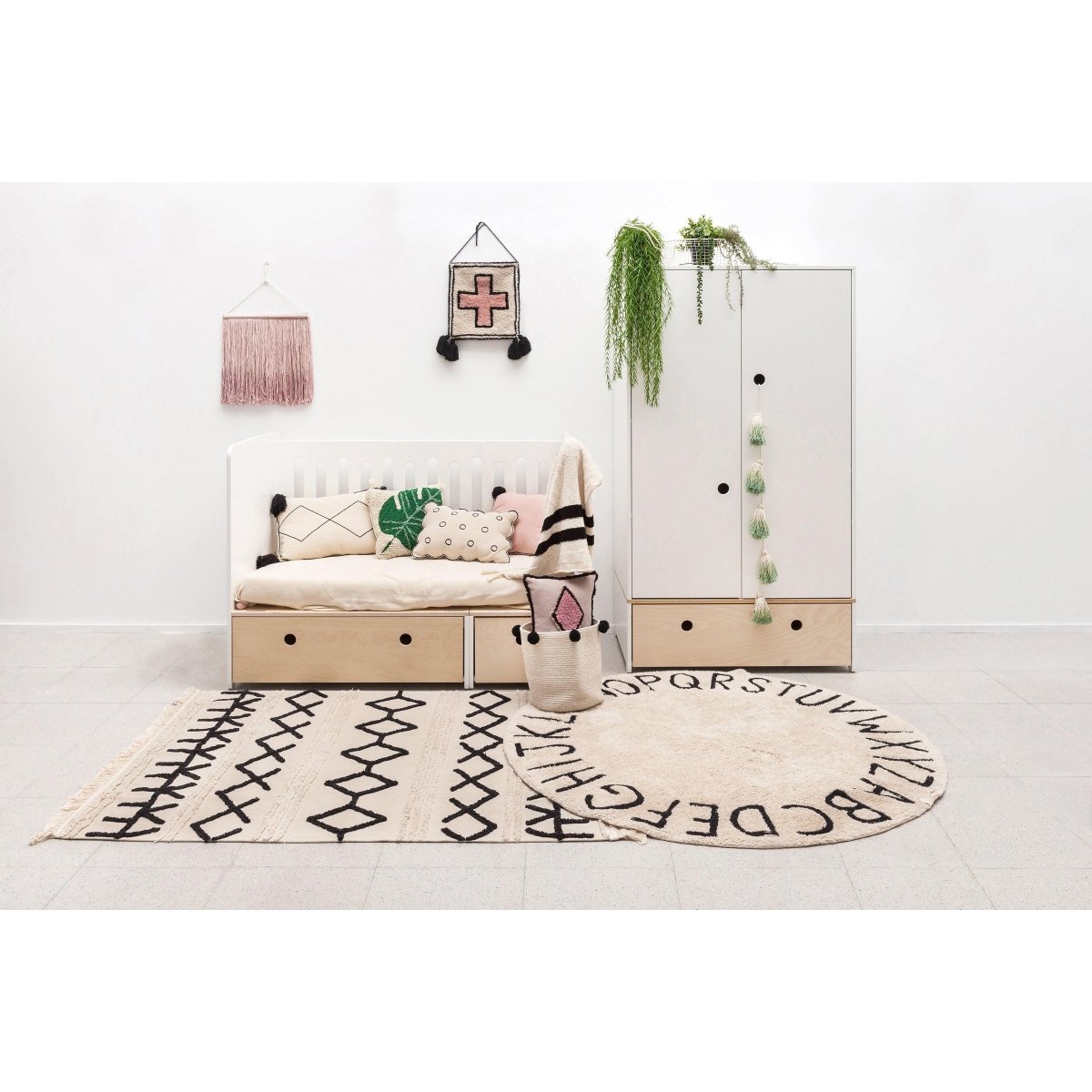 LORENA CANALS-Tapis Lavable Abc Natural Black Ø150 cm
