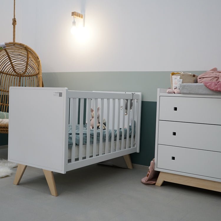 MATHY BY BOLS-Lit Bébé MADAVIN Avec Pieds Multiplex Bouleau