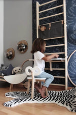 MUNKS & ME-Papier Peint Chambre Enfant à Motif Répété - Elle Monstera | Marine